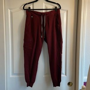 Figs - Zamora Jogger Scrub Pants - Burgandy